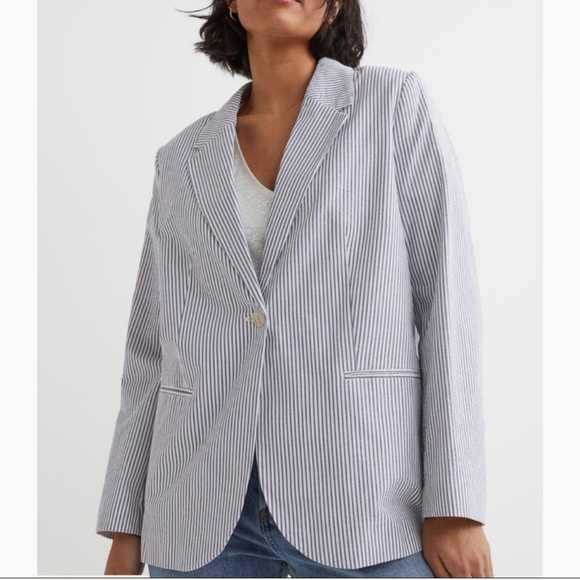 H&M Jackets & Blazers - H&M Oversized seersucker striped blazer Blazer Size 12